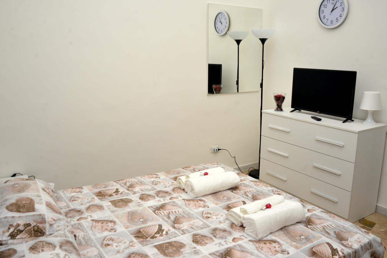 Exclusive House Center Apartment Катания Екстериор снимка