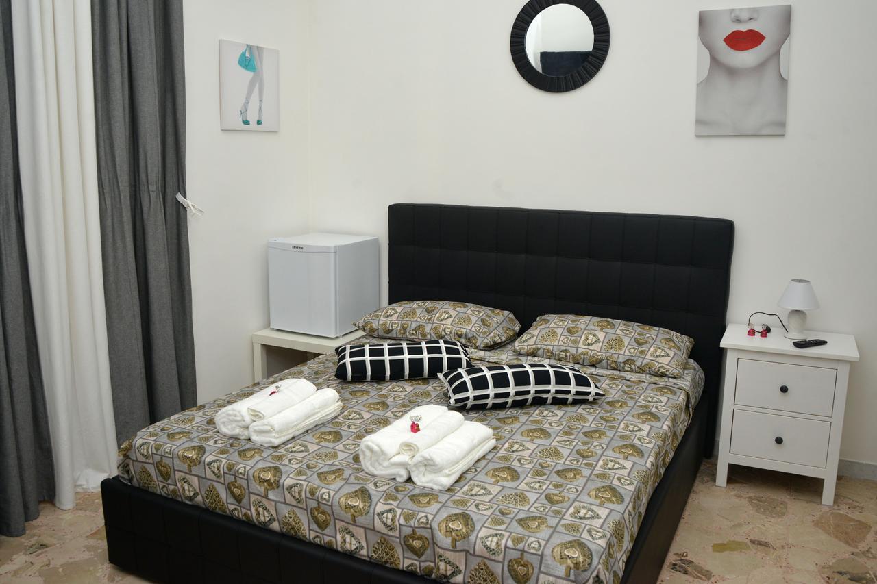 Exclusive House Center Apartment Катания Екстериор снимка