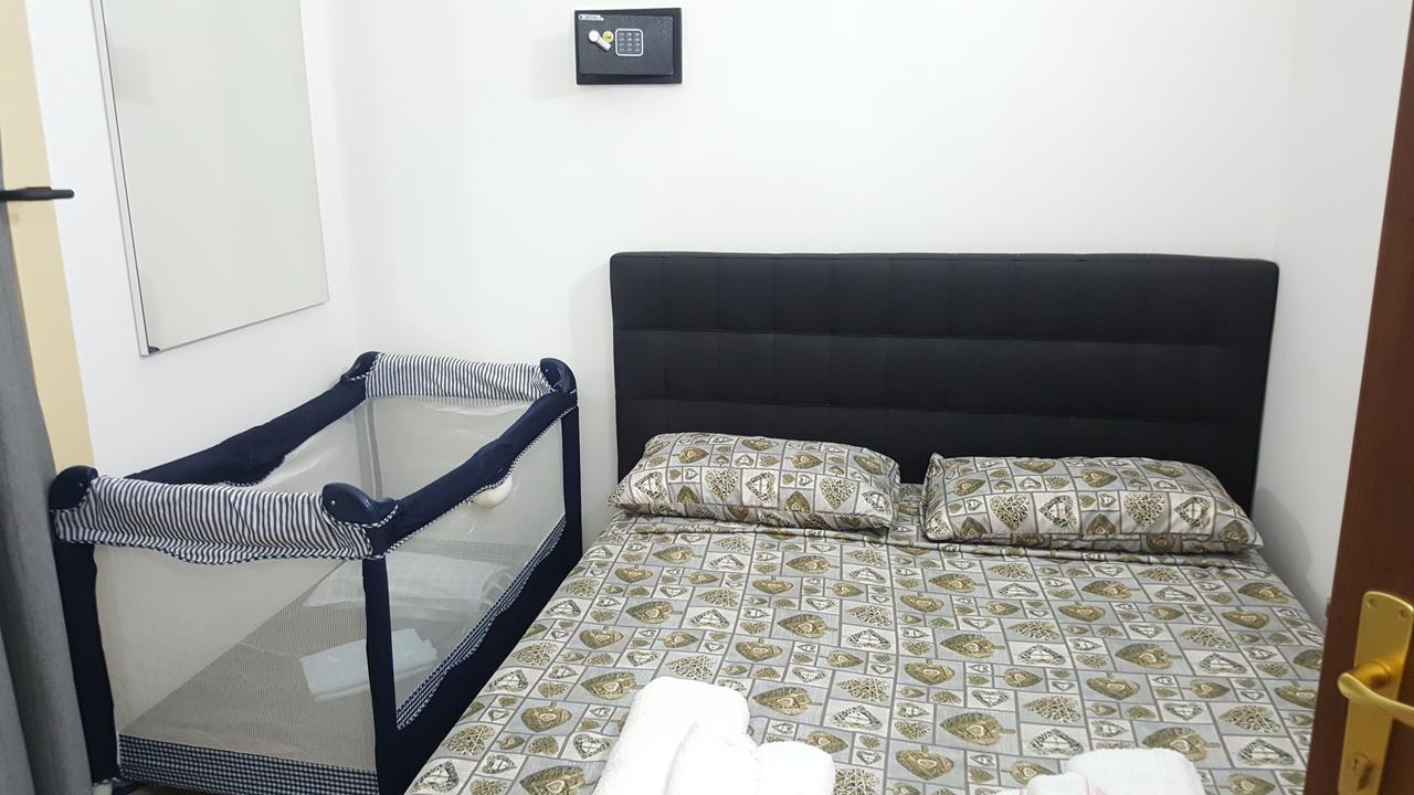 Exclusive House Center Apartment Катания Екстериор снимка