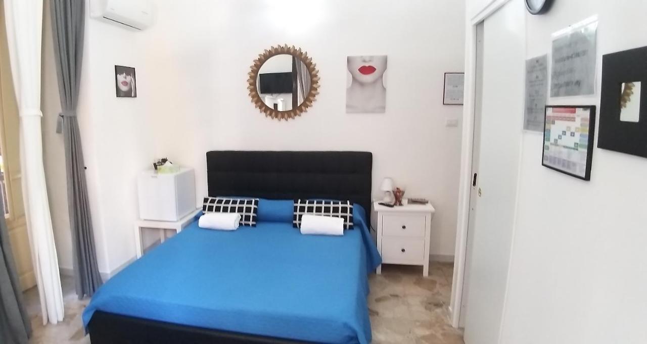 Exclusive House Center Apartment Катания Екстериор снимка